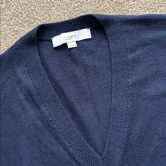 Loft sweater - Picture 2 of 6